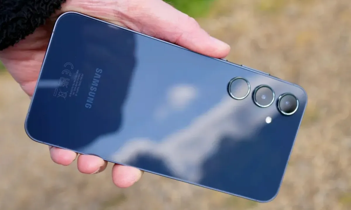 SAMSUNG A56 256GB - Imagen 4